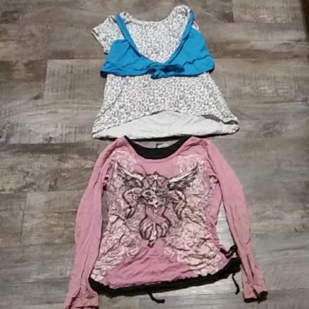 2 Shirts